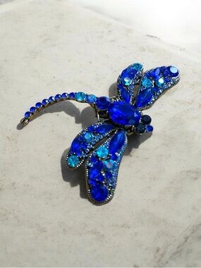 Blue Crystal Dragonfly Pin Brooch